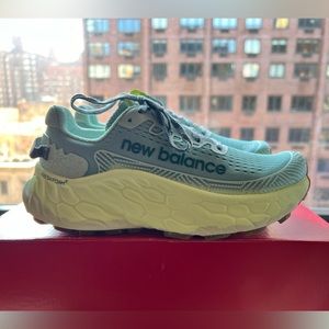 New Balance Fresh Foam Trail Running Sneakers 👟